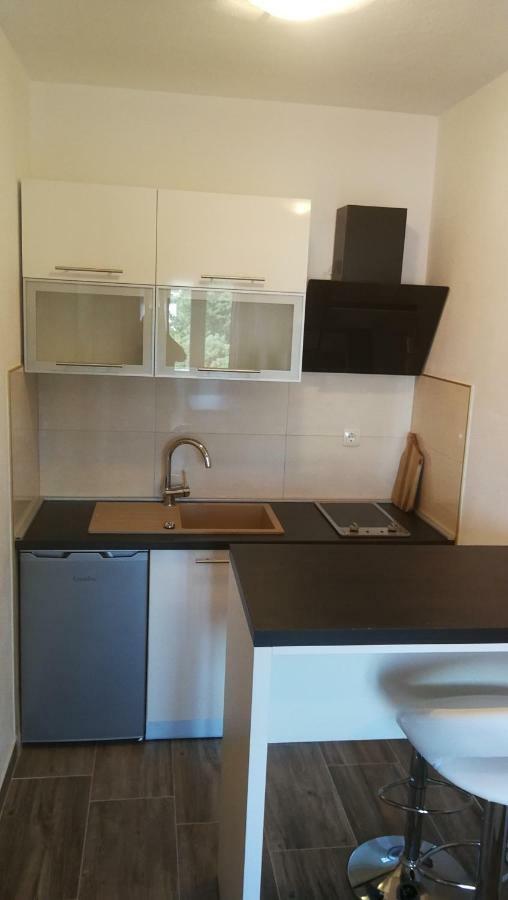 Apartmani Goga Starigrad Paklenica Exterior foto