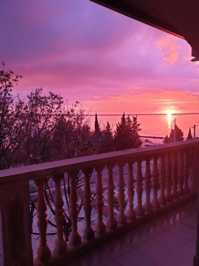 Apartmani Goga Starigrad Paklenica Exterior foto